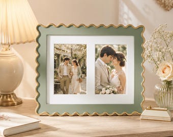 Marco de fotos doble de color verde salvia con doble apertura, marco de fotos doble ondulado con borde dorado, regalo de aniversario de boda para parejas, decoración romántica para el hogar.