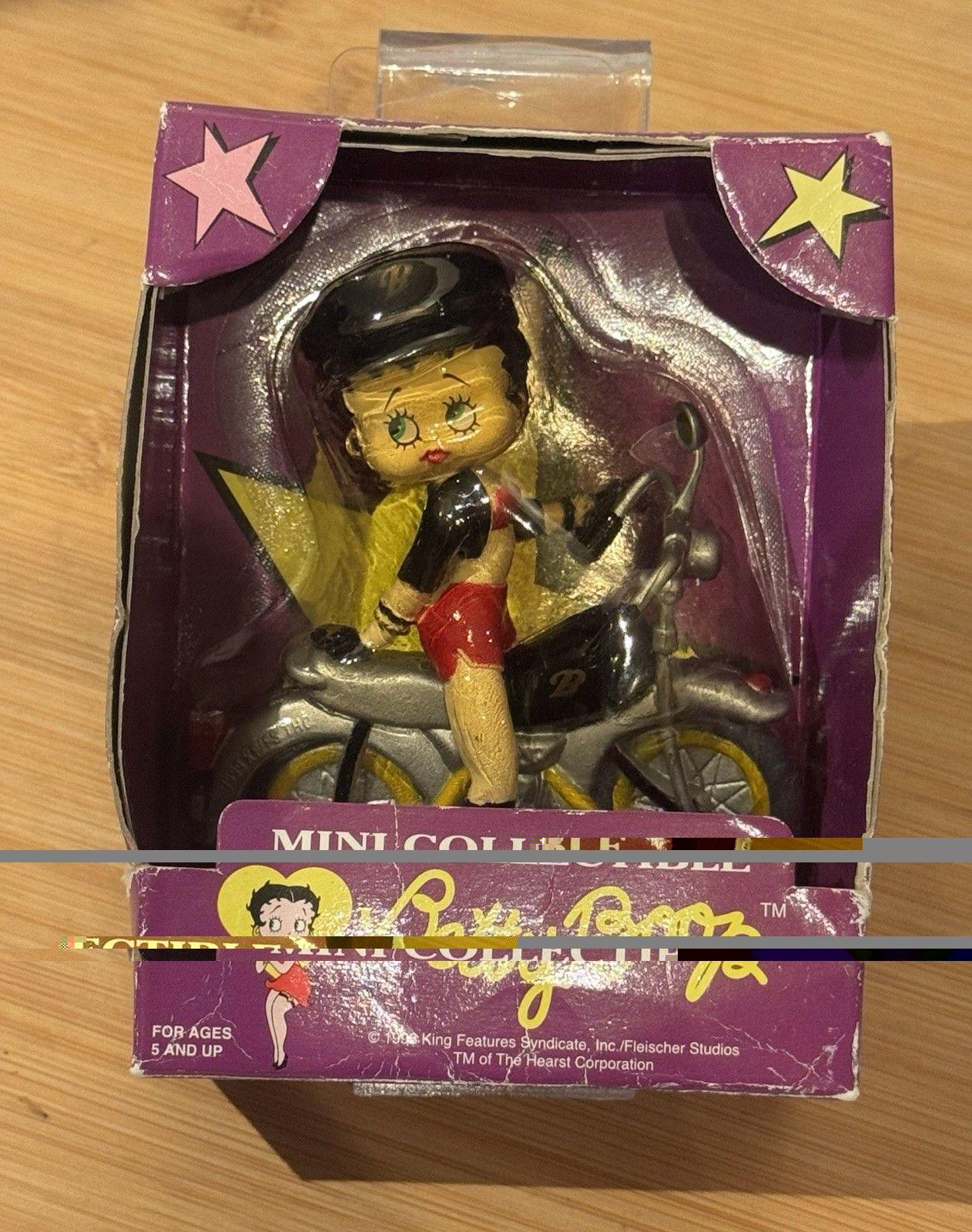 Biker Betty Resin Figure→値下げ不可 Betty Boop Motorcycle Figurine - Etsy