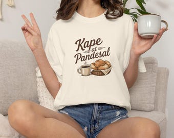Komfortowe kolory | Kape at Pandesal Filipińska koszulka | Jedzenie Filipin | Filipińskie śniadanie | Koszula Pinoy Pinay