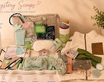 Confezione regalo a sorpresa Shift Essentials 3 Scoop, ideale per infermieri o operatori sanitari.