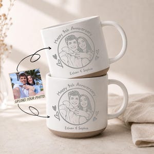 Tazza personalizzata per anniversario con foto, ricordo di coppia con incisione personalizzata.