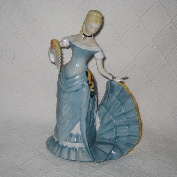 Vintage Franklin Porcelain Hand Painted Museum of Costume 1981 Arabella "The Waltz"