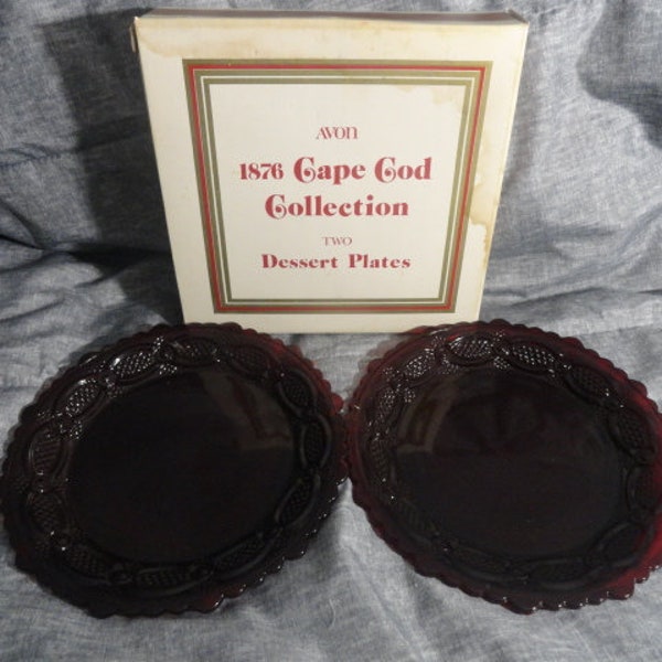 Vintage Avon 1876 Cape Cod Collection Cranberry Set of 2 Dessert Plates w/ Box