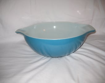 Pyrex #444 4 Qt Blue Cinderella Mixing Bowl