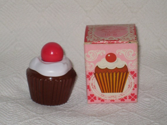 Vintage Avon Sweet Treat Pink and Pretty Cupcake … - image 1