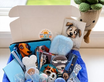 Dog Lover Gift Box | Cozy Critter Assorted Dog Themed Goodies