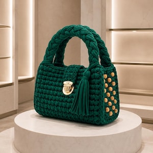 Chunky Crochet Handbag Pattern Emerald Green Purse Tutorial Braided Handle Wooden Bead Bag