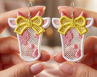 Diseño de bordado de pendientes de lazo de vaca de granja FSL, joyería de encaje independiente con diseño de animales de granja, lindos pendientes de lazo de vaca, bordado a máquina de colgantes con dijes