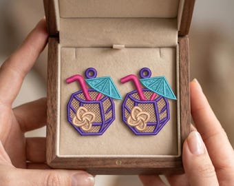 Diseño de bordado de pendientes de cóctel de coco FSL, pendientes de bebida veraniega para la playa, archivo de bordado a máquina de encaje independiente