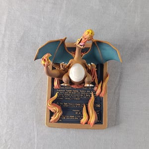 Dracaufeu (Charizard) Pokémon 3D Card | Hand Painted Resin Shadow Box | Handmade Collectible Display | Premium Gaming Decor