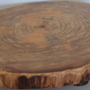 Charcuterie, Cutting Board, Cake Stand, food Serving or Center Piece, With No Bark, with Legs Engraving