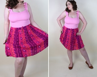 90's Fuchsia Flower Hippie Rayon Skirt / Casual Summer Knee Length Boho Tie Die Flowy Skirt / Women's Size  up to  2X