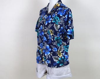 90's Blue Hawaiian Cotton Blend Tropical  Shirt / Size Medium