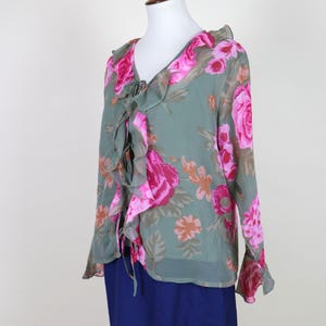 90-tals Grönrosblommig blus med volanger / Storlek Medium