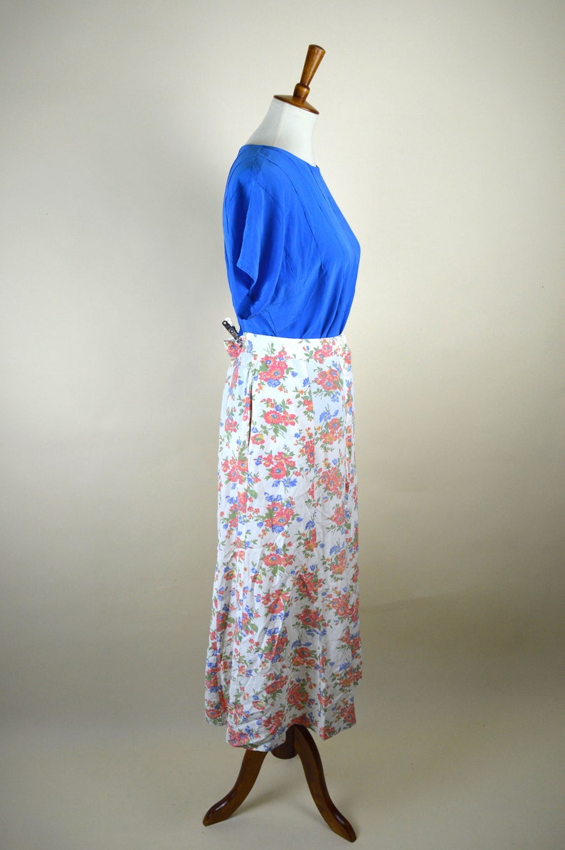 Shabby Chic Mori Girl Button up Full Length A-line Skirt Size Medium 90/'s Vintage Cream Floral Rayon Grunge Skirt 30 Waist