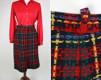 50's Tartan Plaid A-line Midi Skirt / 1950's Red yellow and Green Wool Winter Skirt / Woman's Size Small to Medium / 30 Inch Waist