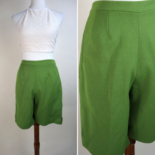 60's Green High Waist Trouser Shorts / Hippie Boho pull up Summer Shorts / Size Small Medium / 28" Waist