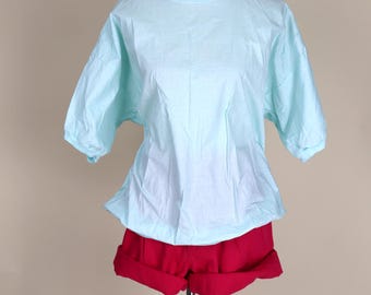 Powder Blue Cotton Sporty Retro pullover T-shirt / Size Large