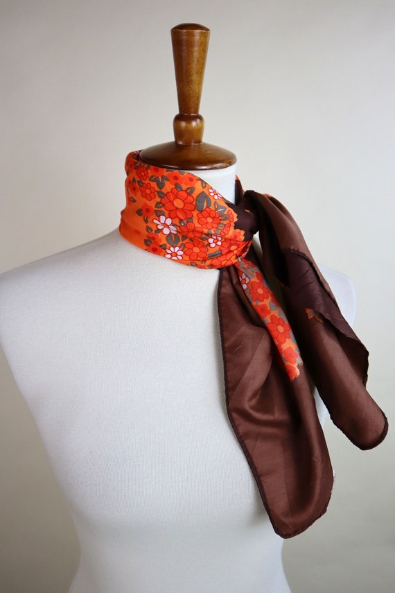 70's Brown and Orange Cottagecore Floral Fashion … - image 8