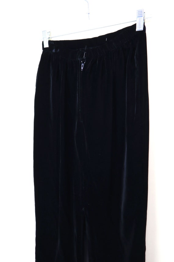 80's Black Velvet Maxi Pencil Skirt / Fitted Wigg… - image 8