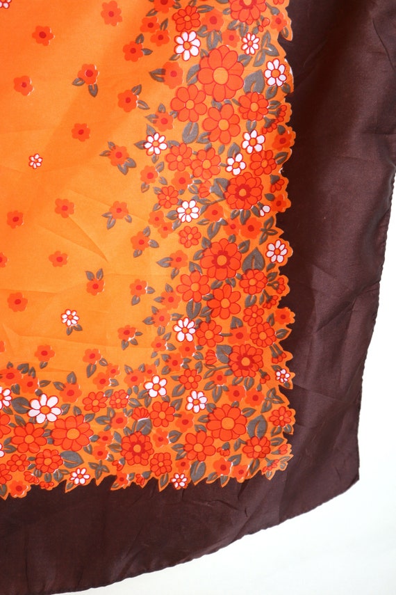 70's Brown and Orange Cottagecore Floral Fashion … - image 5