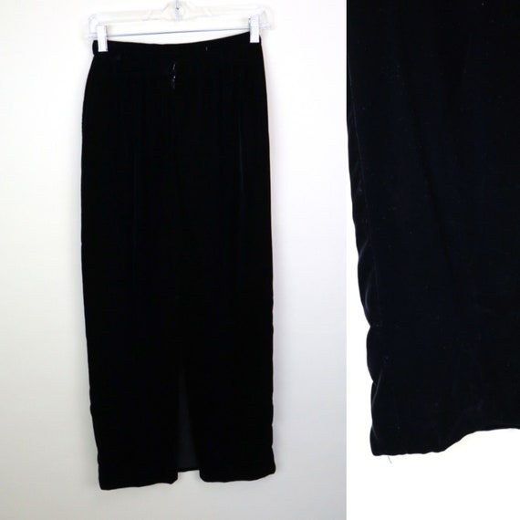 80's Black Velvet Maxi Pencil Skirt / Fitted Wigg… - image 1