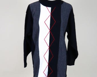 Vintage 90's 80's Black and White Color Blocked Pullover Grunge Sweater / Size Medium