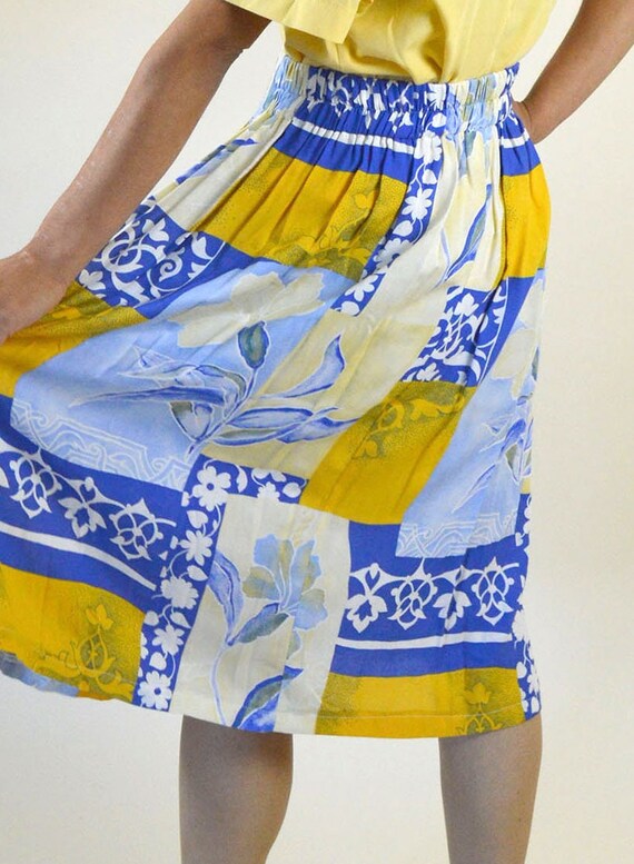 80's Yellow Patchwork Print Flowy Skirt / A-line … - image 5