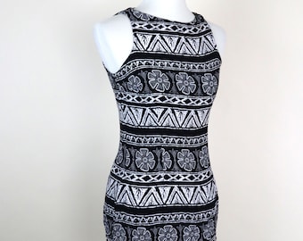 90's Black White Geometric Sleeveless Mini Length Wiggle Dress /  Size Small