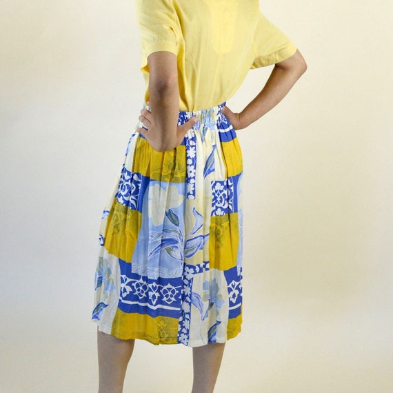 80's Yellow Patchwork Print Flowy Skirt / A-line … - image 4