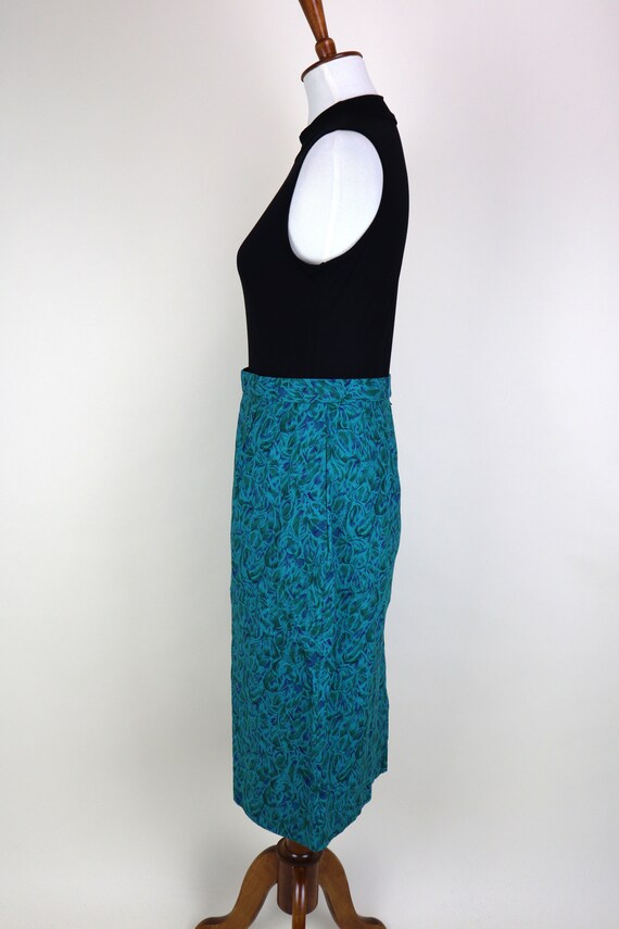 50's 60's Blue Green Leaf Print A-line Skirt / Mi… - image 7