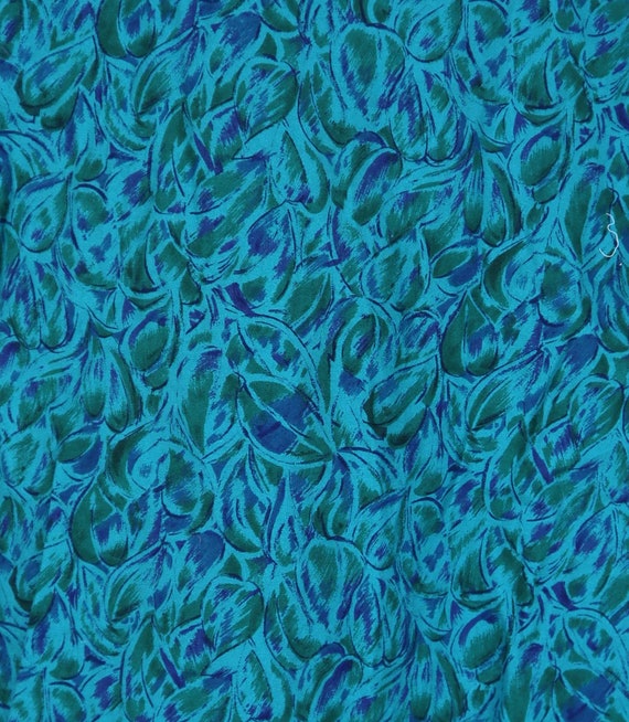 50's 60's Blue Green Leaf Print A-line Skirt / Mi… - image 3