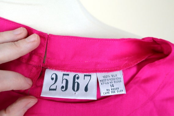 90's Fuchsia Pink Silk Dress Blouse / Secretary S… - image 3