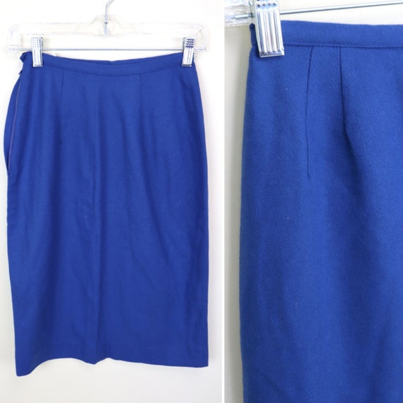 50's Vintage Royal Blue Pencil Skirt / Fitted Sec… - image 1