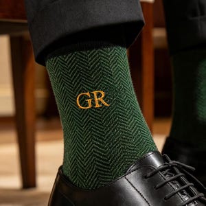 Calcetines personalizados para padrinos de boda, calcetines con iniciales bordadas para padrinos, calcetines de boda personalizados, calcetines para hombre