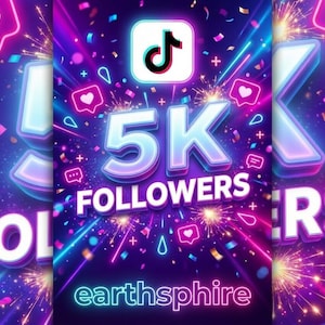 Op de afbeelding: Een dynamische afbeelding die 5K volgers op TikTok viert. De afbeelding toont het TikTok-logo, de tekst '5K FOLLOWERS' in neonstijl en een donkerpaarse achtergrond met confetti en neonaccenten.