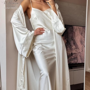 etsy bridesmaid dressing gowns Bridesmaid Robes