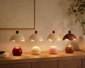 Luminária de mesa Eggshell Ambient, estilo vintage aconchegante, perfeita para cabeceira de quarto, recarregável via USB e com design moderno.