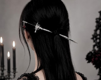 Horquilla con forma de espada: Horquilla gótica vikinga de fantasía, accesorio vintage para sujetar moños.