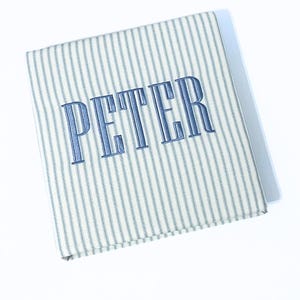 Álbum de recuerdos para bebé con monograma: Álbum de tela (compatible con hojas de 8.5 x 11 pulgadas)