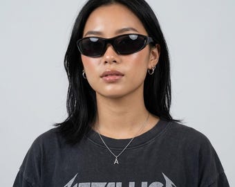 Authentische 90er Jahre Oval Sonnenbrille, Vintage Schwarz Schlank Wrap Shades, Y2K Mini Oval Eyewear, Retro Unisex Sonnenbrille UV400