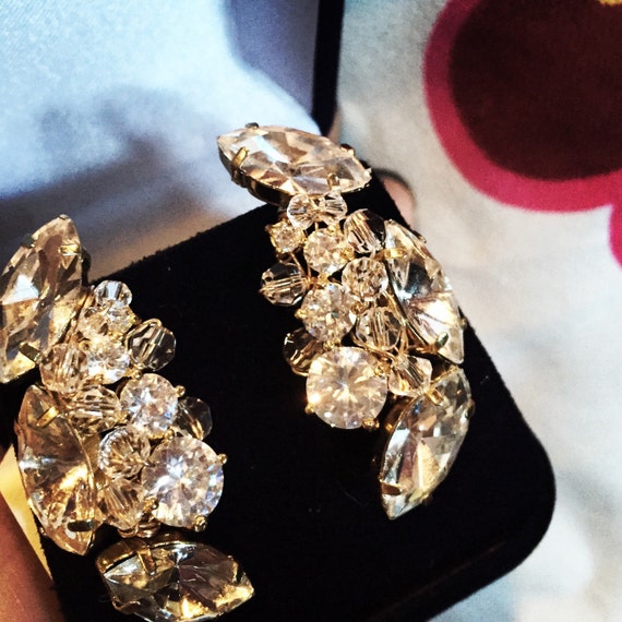 Jocelyn stud best sale earrings