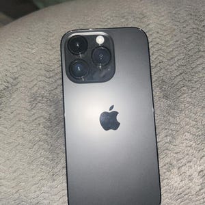 Apple iPhone 14 Pro 256GB ファクトリーアンロック済みモバイルデバイス、プロ仕様のカメラ機能と信頼性の高いパフォーマンス