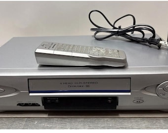 Vtg Panasonic PV-V4612S Omnivision 4 Head VHS VCR With Remote Works