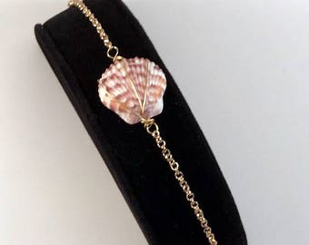 Seashell Bracelet,Seashell Jewelry,Wire Wrapped,Gold Bracelet,Silver Bracelet,Beach Jewelry,Gift Ideas,Beach Bracelet,Christmas Idea