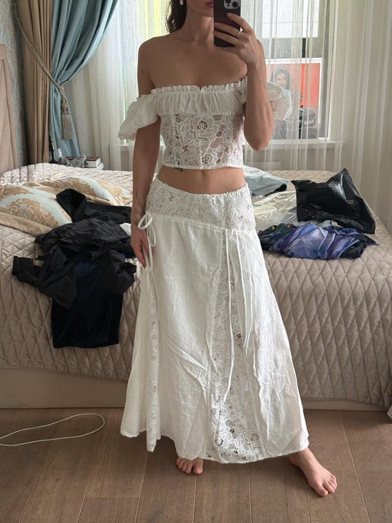 White Lace Corset Crop Top Flowy Midi Skirt Set, Cottagecore Bridal Shower Outfit