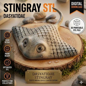 Może przedstawiać: Szczegółowa, jasnoszara rzeźba płaszczki o teksturowanej powierzchni, spoczywająca na plastrze drewna. Obraz zawiera tekst "STINGRAY STL" i "DASYATIDAE". Dodatkowy tekst wskazuje, że jest to plik do pobrania cyfrowego i idealny dla kolekcjonerów.