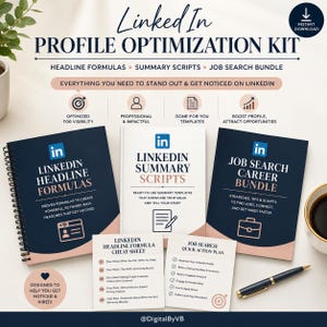 Peut inclure: Un kit d'optimisation de profil LinkedIn comprenant trois livrets bleu foncé et pêche intitulés LinkedIn Headline Formulas, LinkedIn Summary Scripts et Job Search Career Bundle, avec deux fiches mémo blanches et un stylo noir.