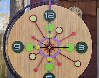 Retro Round Clock