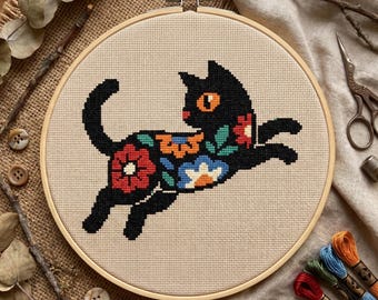 Black Cat Floral Cross Stitch Pattern (PDF Digital Download)